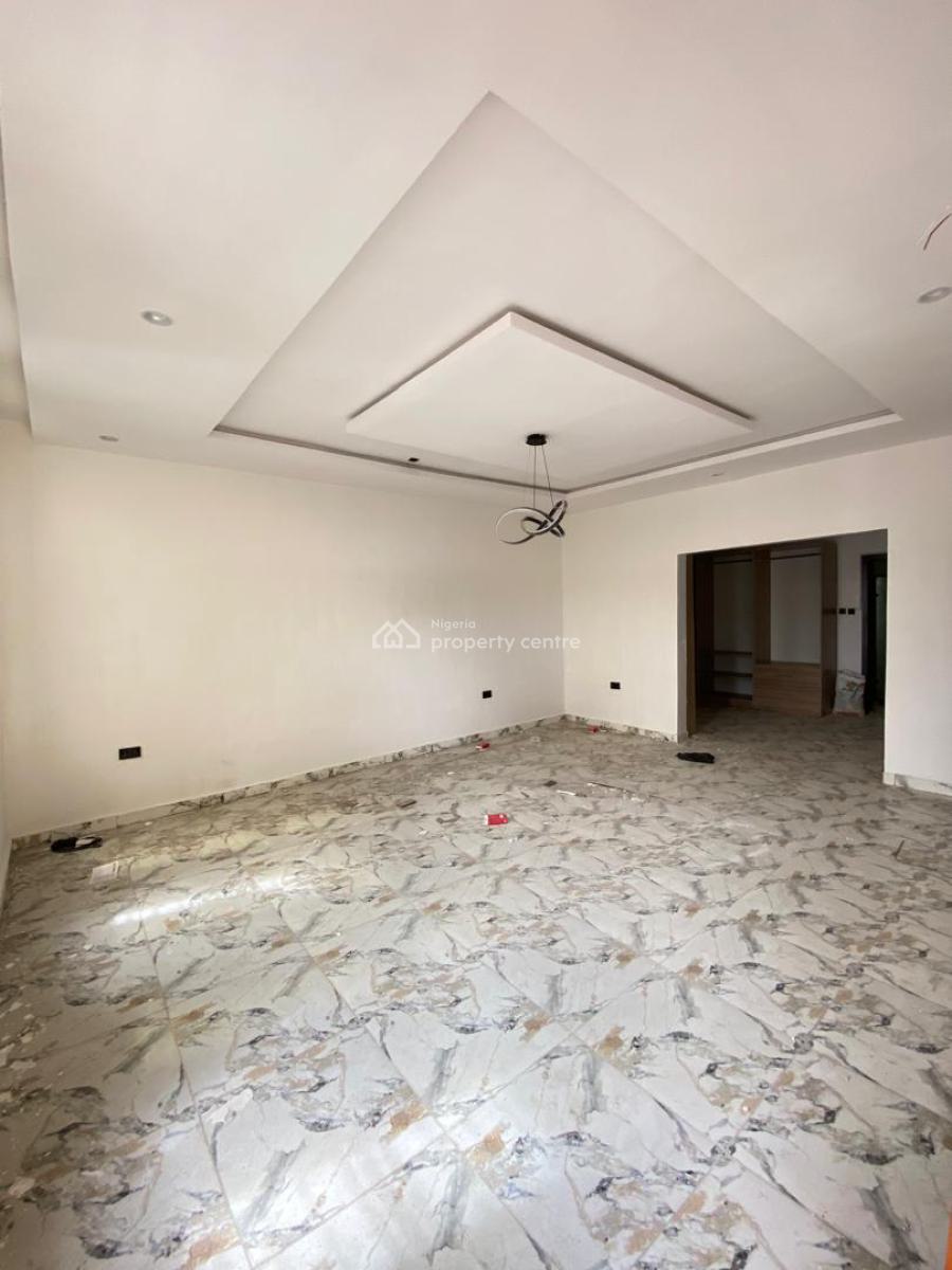 4 Bedroom Terrace Duplex with Bq( 4 Units in The Compound), Osapa, Lekki, Lagos, Terraced Duplex for Sale