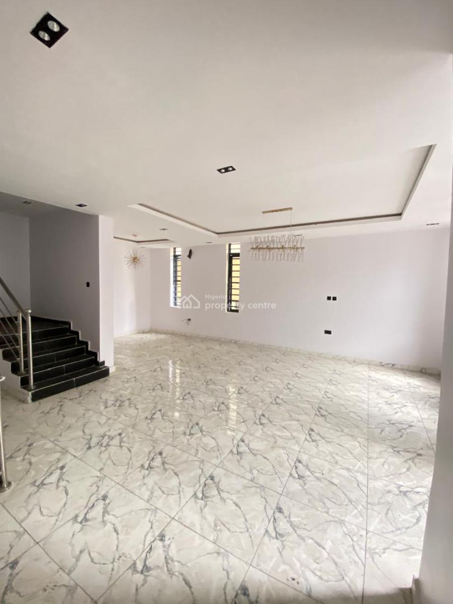 4 Bedroom Terrace Duplex with Bq( 4 Units in The Compound), Osapa, Lekki, Lagos, Terraced Duplex for Sale