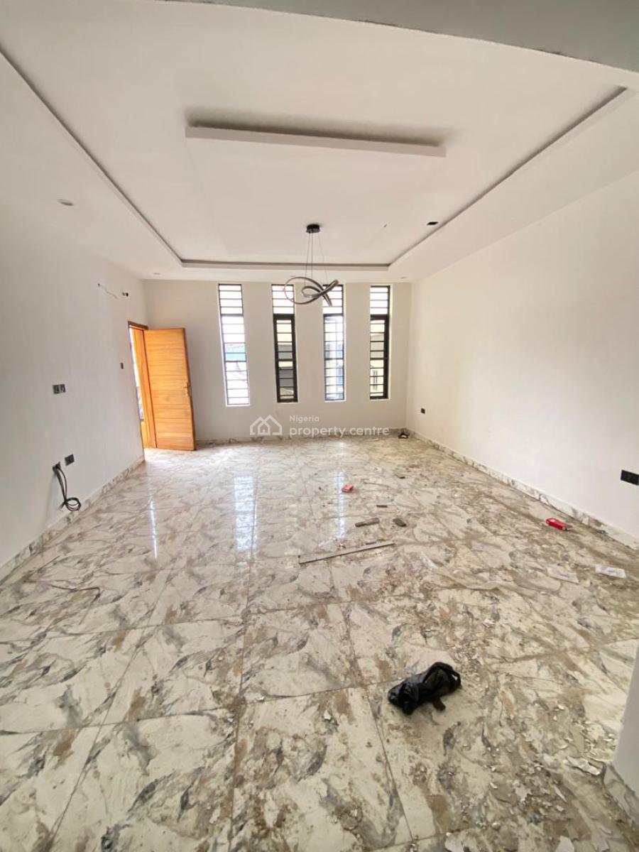 4 Bedroom Terrace Duplex with Bq( 4 Units in The Compound), Osapa, Lekki, Lagos, Terraced Duplex for Sale