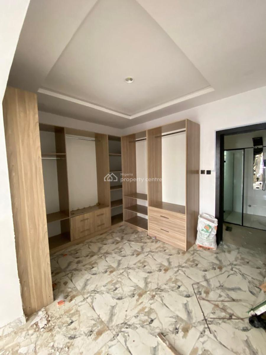 4 Bedroom Terrace Duplex with Bq( 4 Units in The Compound), Osapa, Lekki, Lagos, Terraced Duplex for Sale