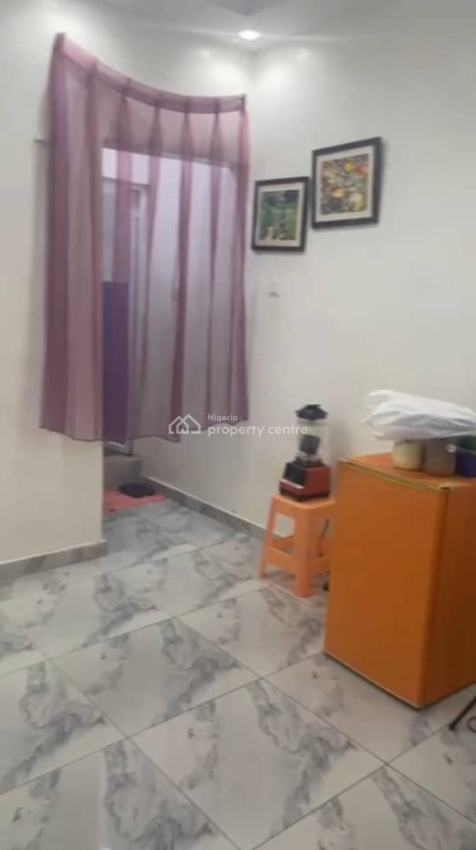 Lovely Sweet Mini Flat, Onigbongbo, Maryland, Lagos, Mini Flat (room and Parlour) for Rent