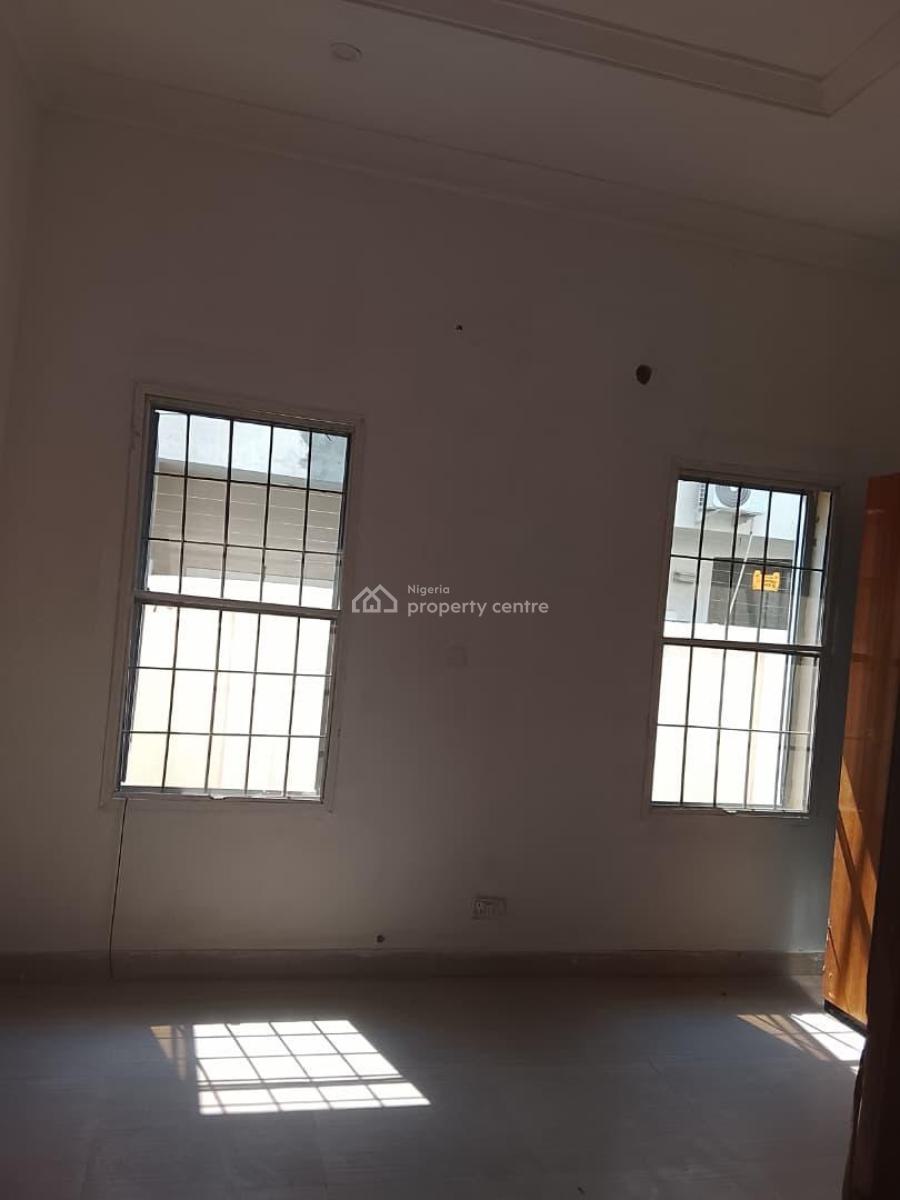 Luxury Well Maintained 4 Bedroom Fully Detached Duplex with Study Room, Chevron, Lekki, Lagos, Detached Duplex for Rent