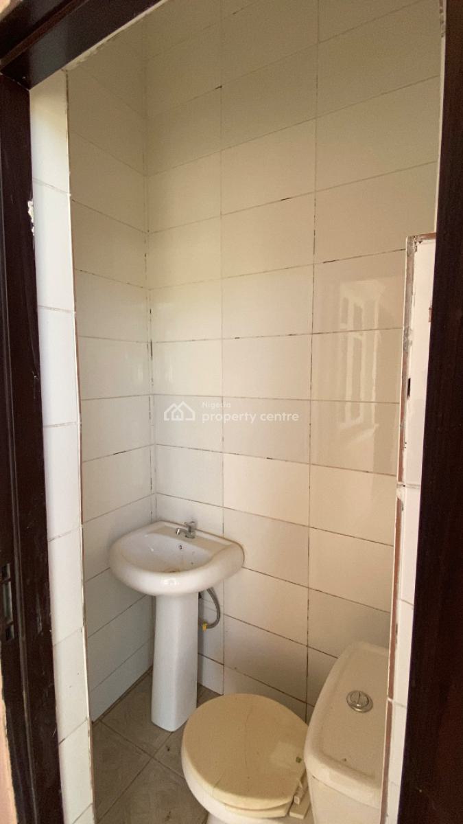 Neatly Built 2 Bedroom Flat, Dawaki, Gwarinpa, Abuja, Flat / Apartment for Rent