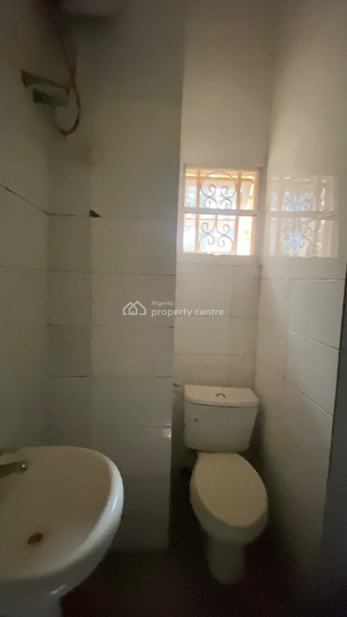 Neatly Built 2 Bedroom Flat, Dawaki, Gwarinpa, Abuja, Flat / Apartment for Rent