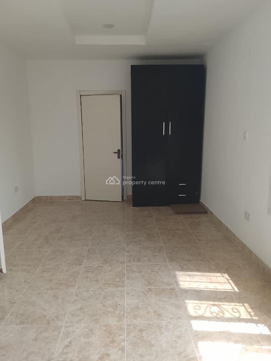 Luxury Well Maintained 3 Bedroom Terrace Duplex with Excellent Facilities, Chevron, Lekki, Lagos, Terraced Duplex for Rent