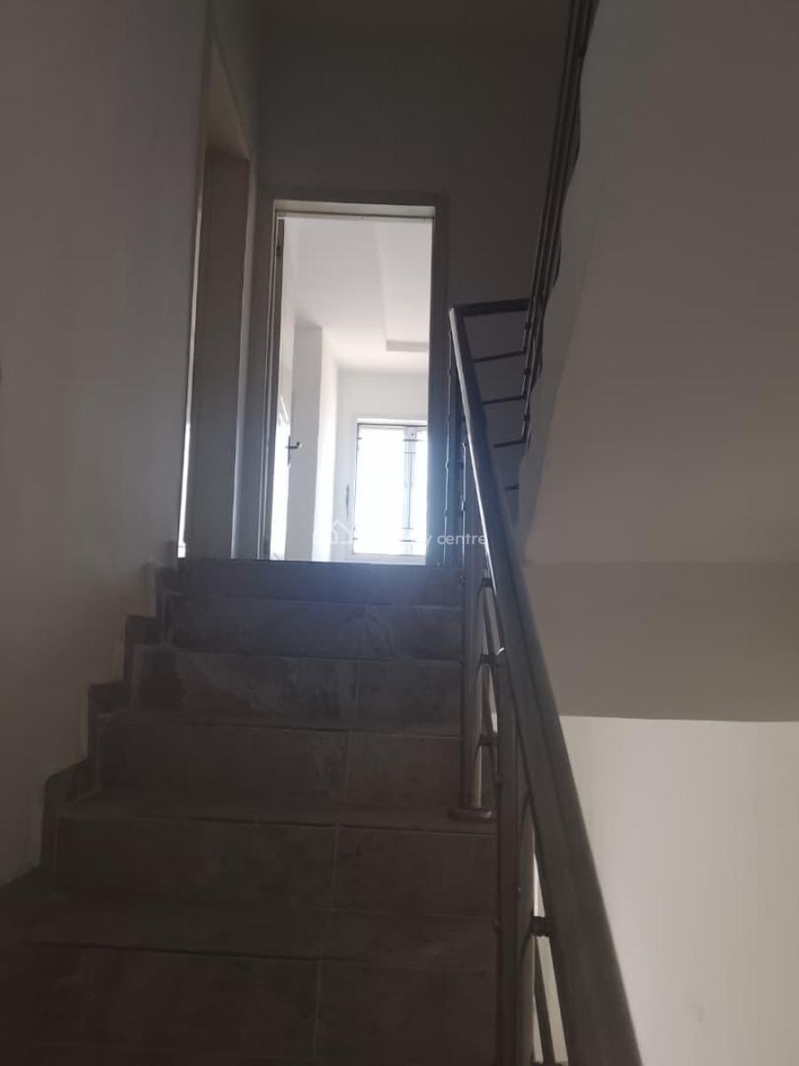 Luxury Well Maintained 3 Bedroom Terrace Duplex with Excellent Facilities, Chevron, Lekki, Lagos, Terraced Duplex for Rent