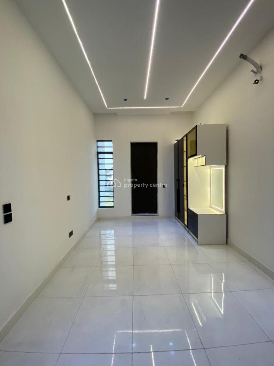 5 Bedroom Fully Detached Duplex with Bq & Swimming Pool, Chevron, Ikota, Lekki, Lagos, Detached Duplex for Sale