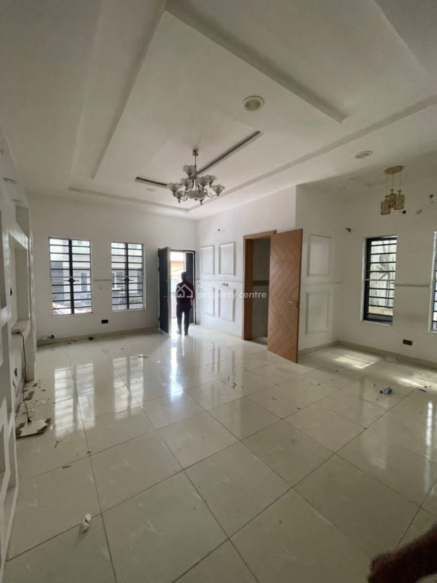 Clean and Spacious Studio Apartment in a Safe and Secured Estate, Oral Estate, Lekki, Lagos, Flat / Apartment for Rent