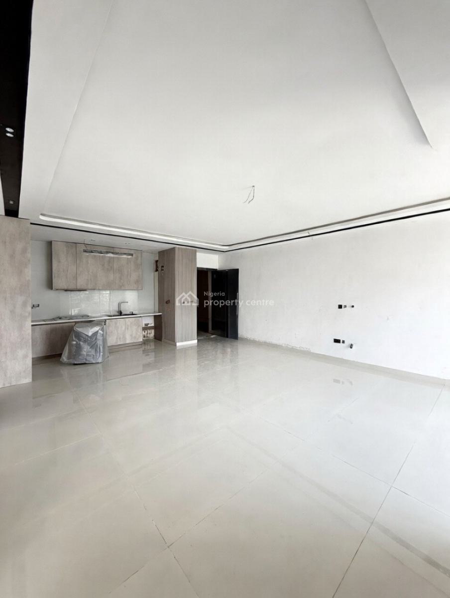 Lovely 2 Bedroom Apartment, Lekki Phase 1, Lekki Phase 1, Lekki, Lagos, Block of Flats for Sale