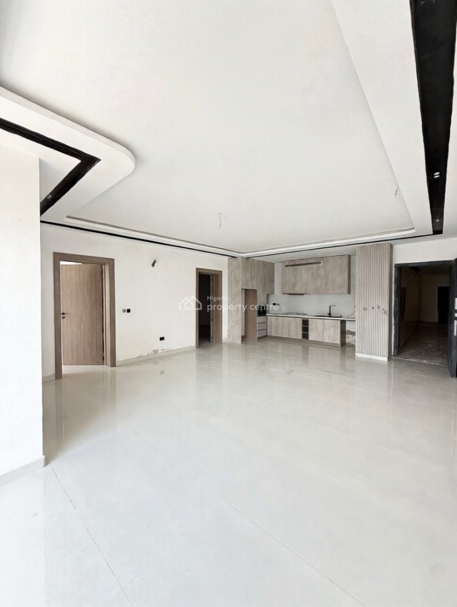 Lovely 2 Bedroom Apartment, Lekki Phase 1, Lekki Phase 1, Lekki, Lagos, Block of Flats for Sale