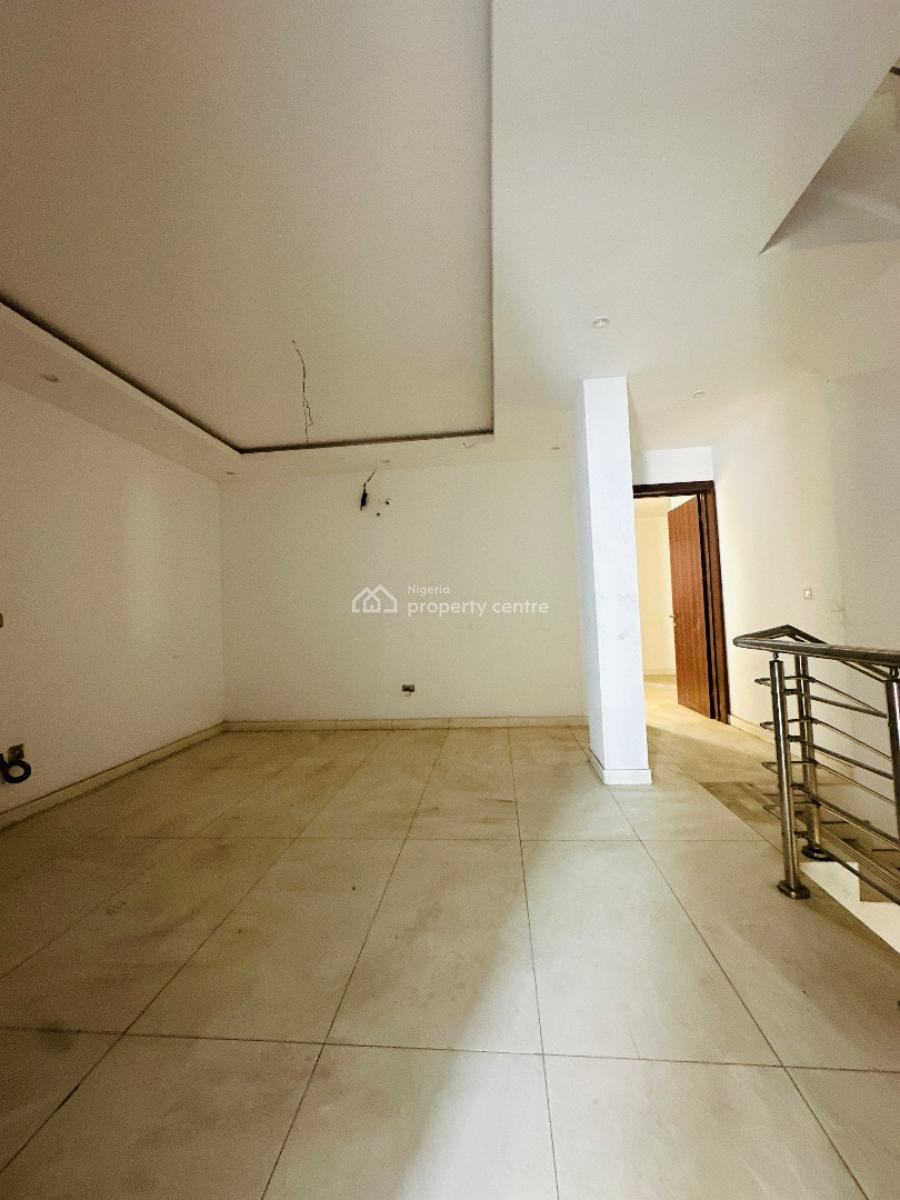 4bedrooms Maisonette with Swimming Pool and Bq, Banana, Banana Island, Ikoyi, Lagos, House for Sale