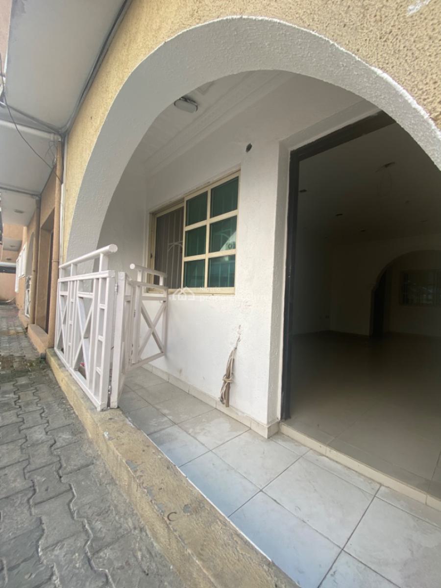Luxury 3bedroom Apartment, Chevron Lekki, Lekki Phase 2, Lekki, Lagos, Flat / Apartment for Rent