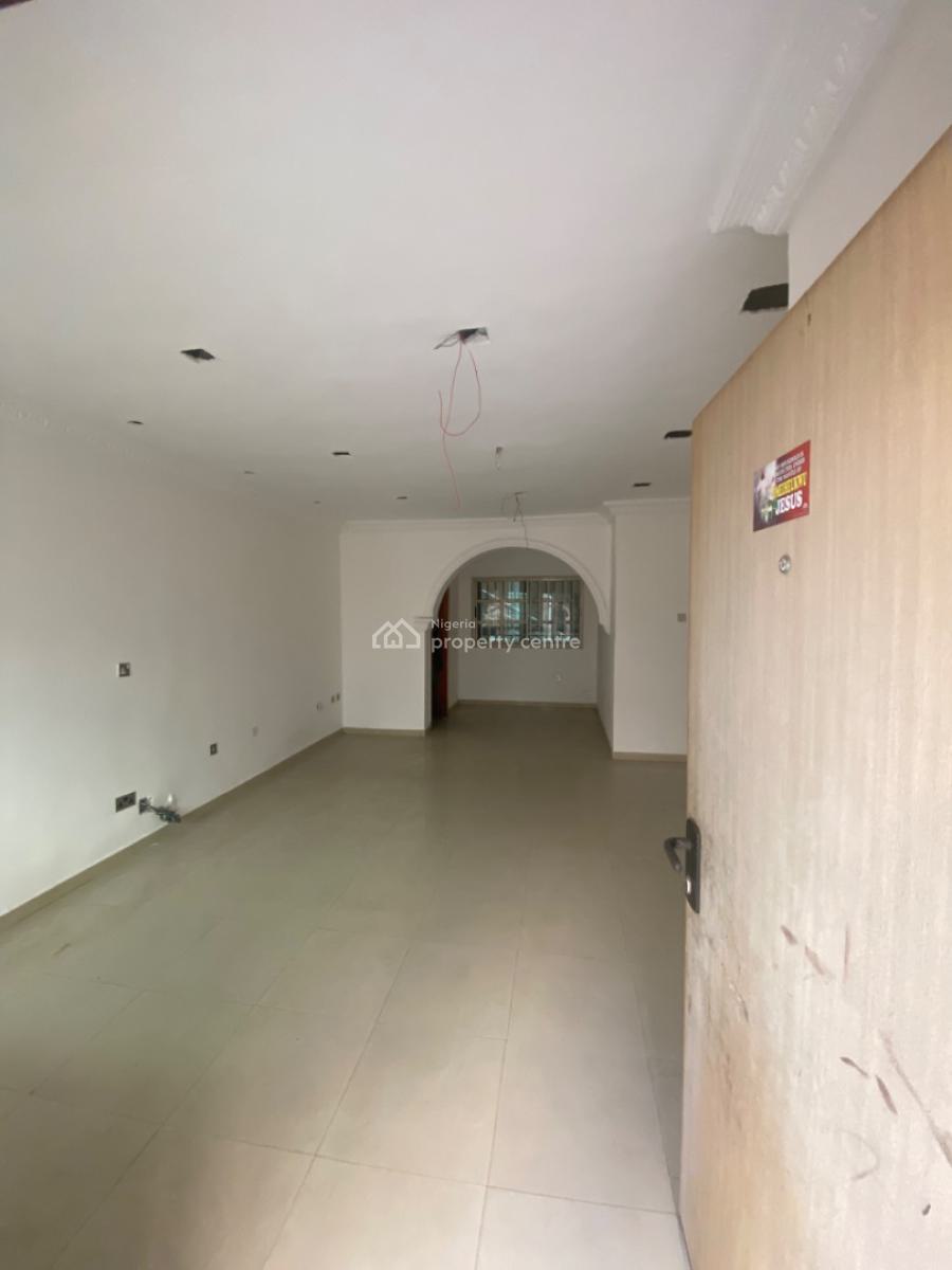 Luxury 3bedroom Apartment, Chevron Lekki, Lekki Phase 2, Lekki, Lagos, Flat / Apartment for Rent