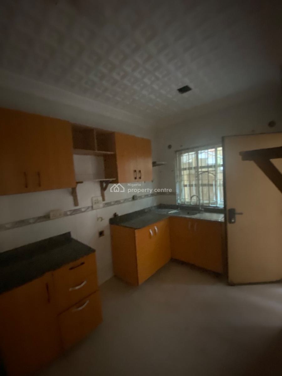 Luxury 3bedroom Apartment, Chevron Lekki, Lekki Phase 2, Lekki, Lagos, Flat / Apartment for Rent