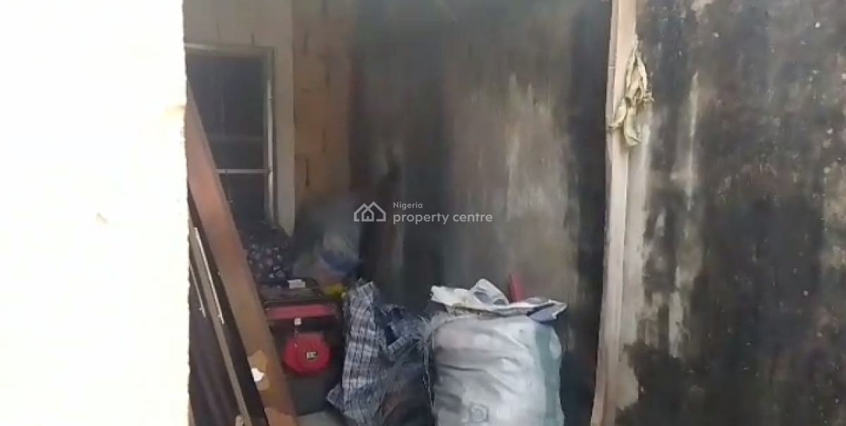 3 Bedroom Flat with a Gate House., Kubwa, Abuja, Flat / Apartment for Sale