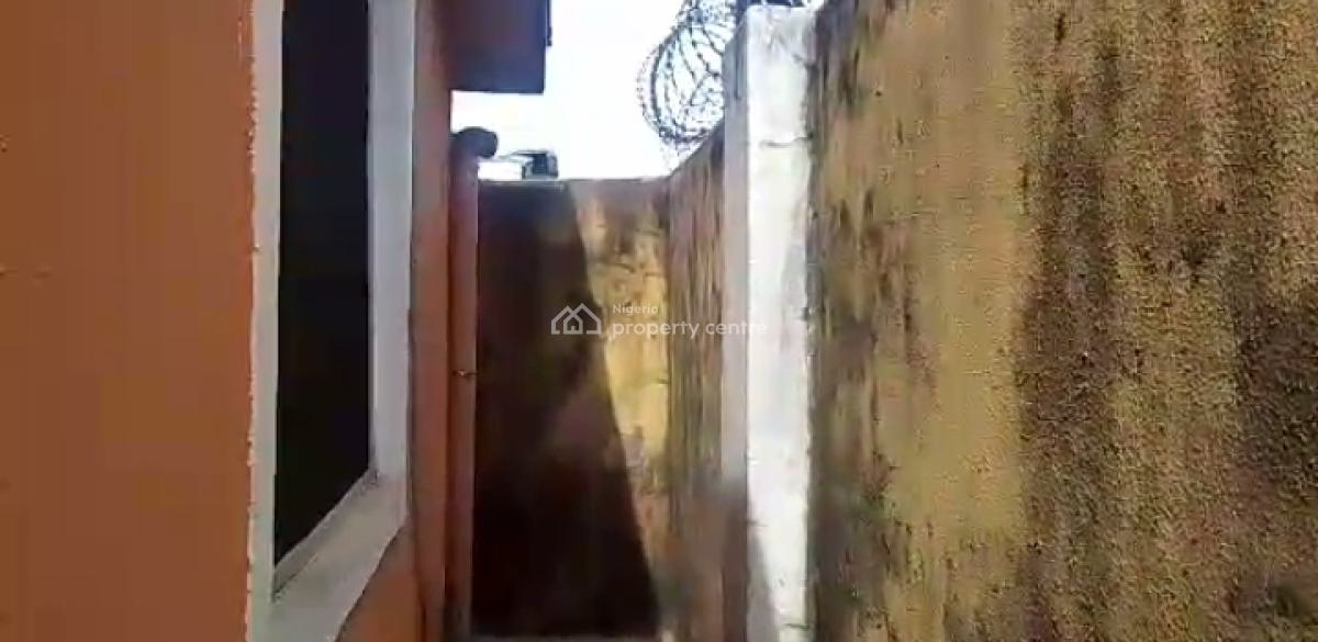 3 Bedroom Flat with a Gate House., Kubwa, Abuja, Flat / Apartment for Sale