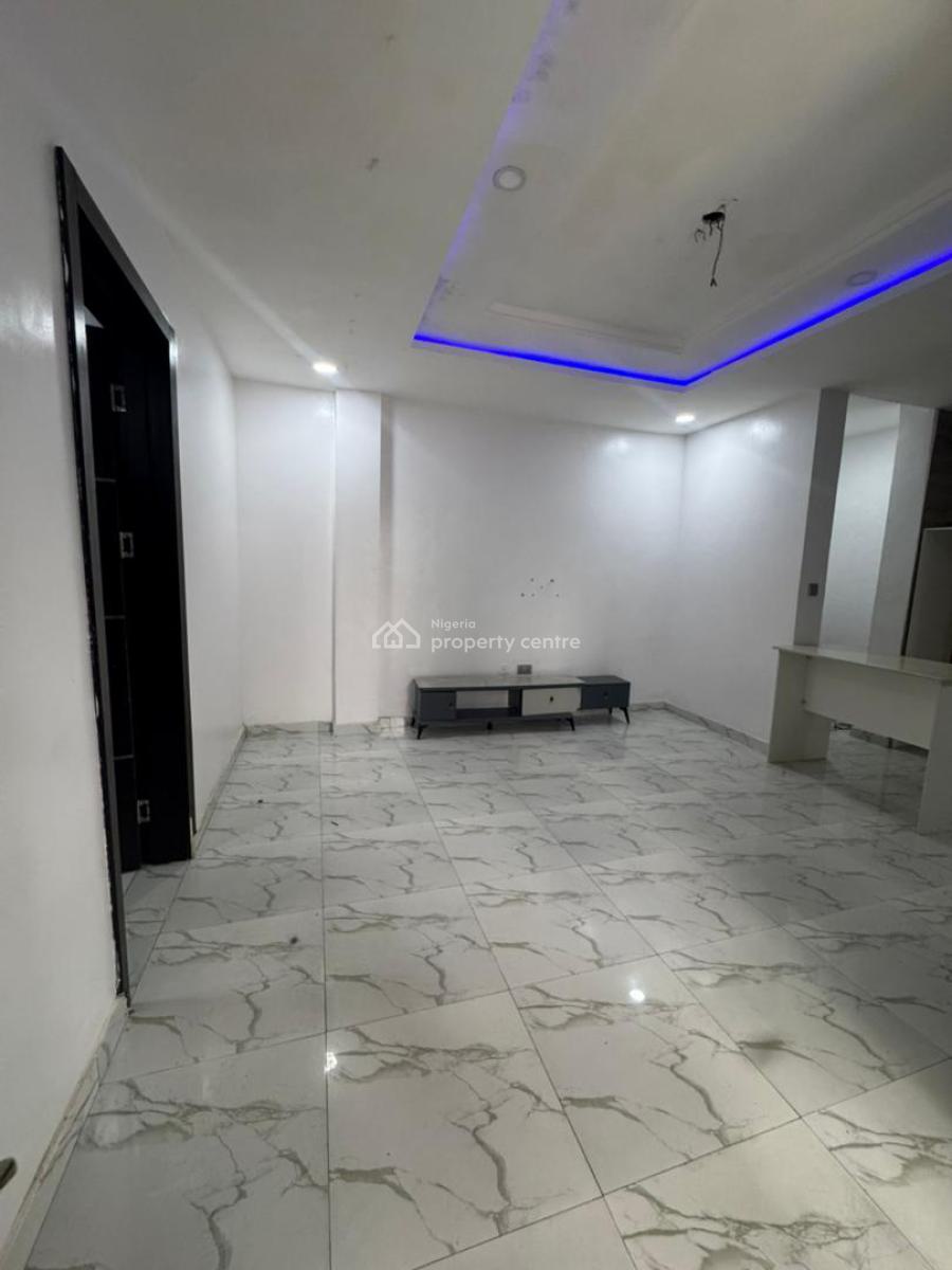 Good Deal! Luxury One Bedroom Apartment, Ologolo, Lekki, Lagos, Flat / Apartment for Sale