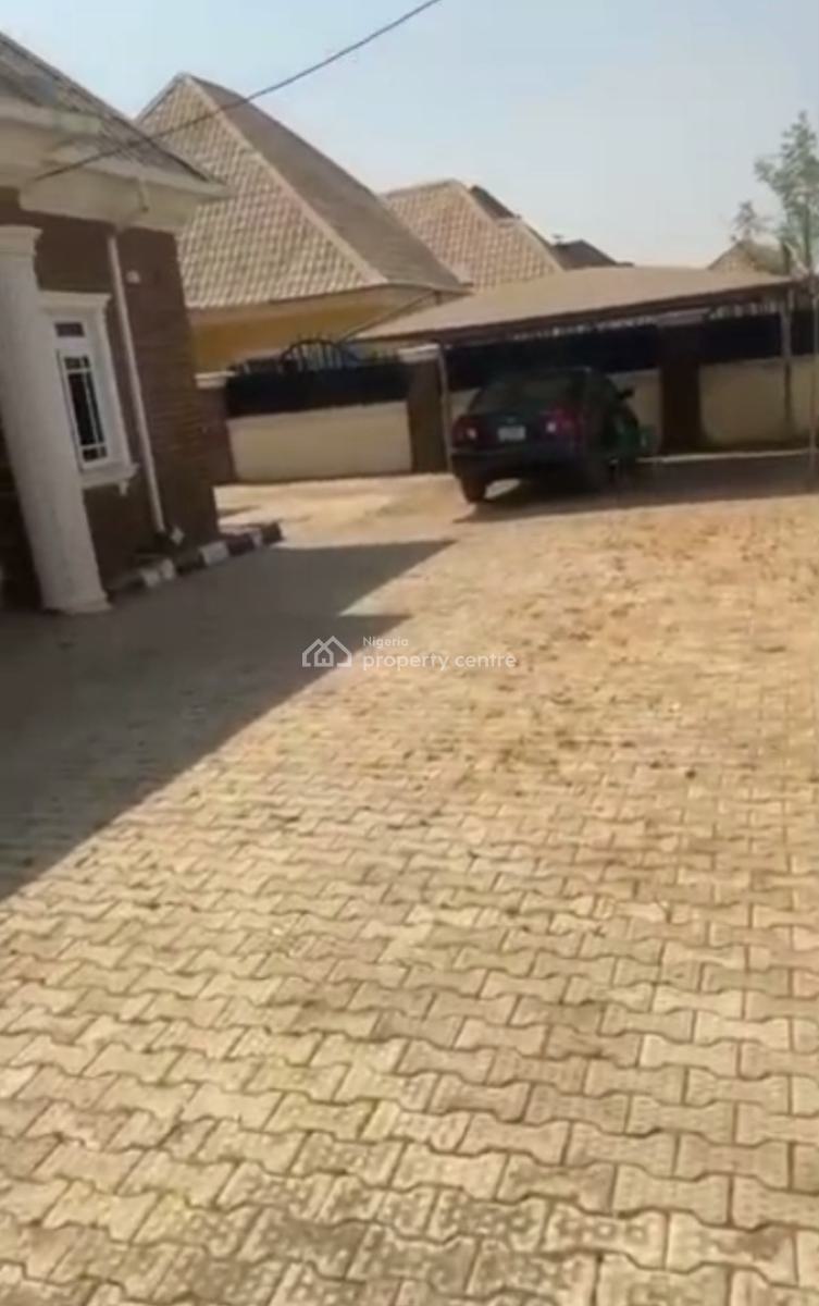 3 Bedroom Bungalow with Bq, Lugbe District, Abuja, Detached Bungalow for Sale