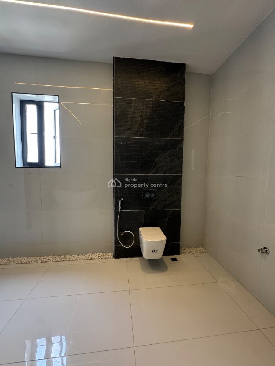 Gigantic 5 Bedroom Detached Home with Swimming Pool, Ajah, Lagos, Detached Duplex for Sale