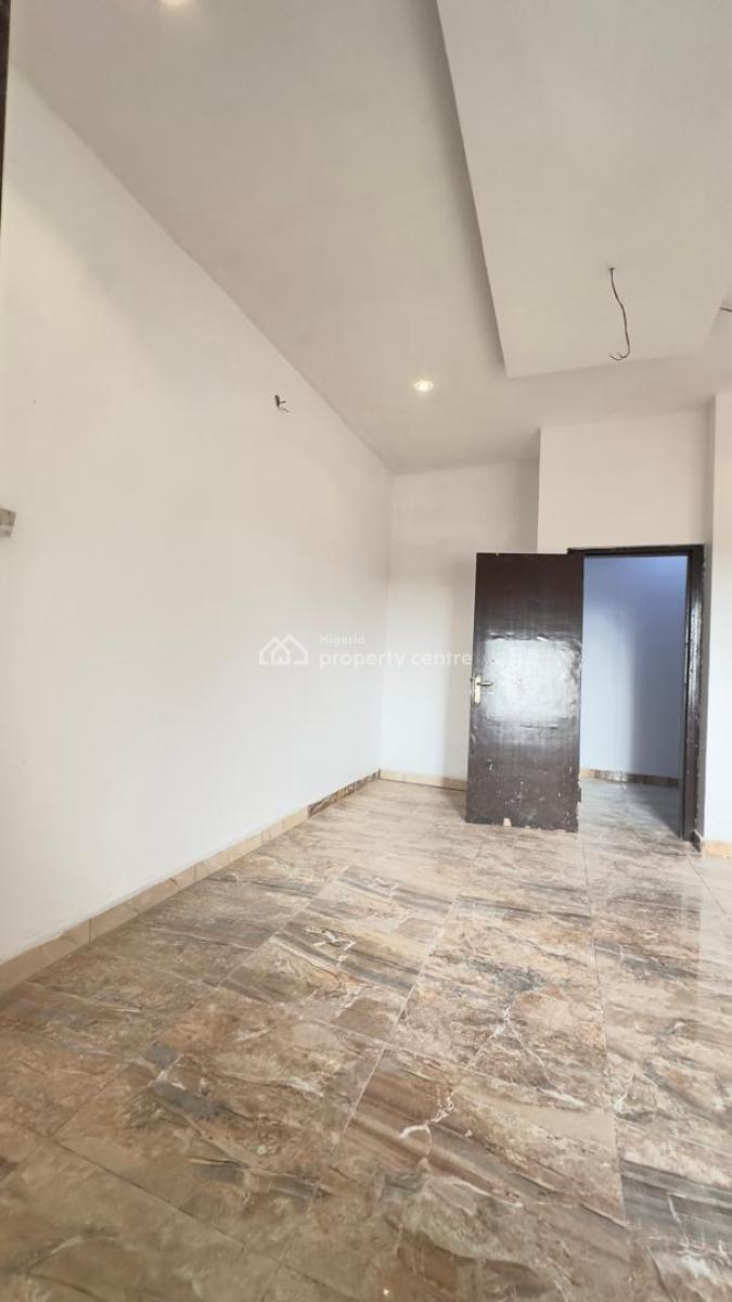 Standard Studio Apartment with Kitchenette & Swimming Pool, Canal West Estate, Osapa, Lekki, Lagos, Self Contain (single Rooms) for Rent