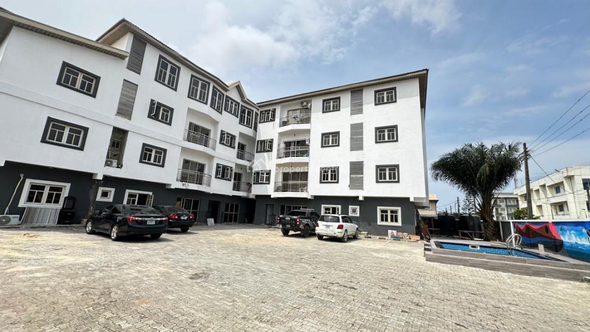 Standard Studio Apartment with Kitchenette & Swimming Pool, Canal West Estate, Osapa, Lekki, Lagos, Self Contain (single Rooms) for Rent