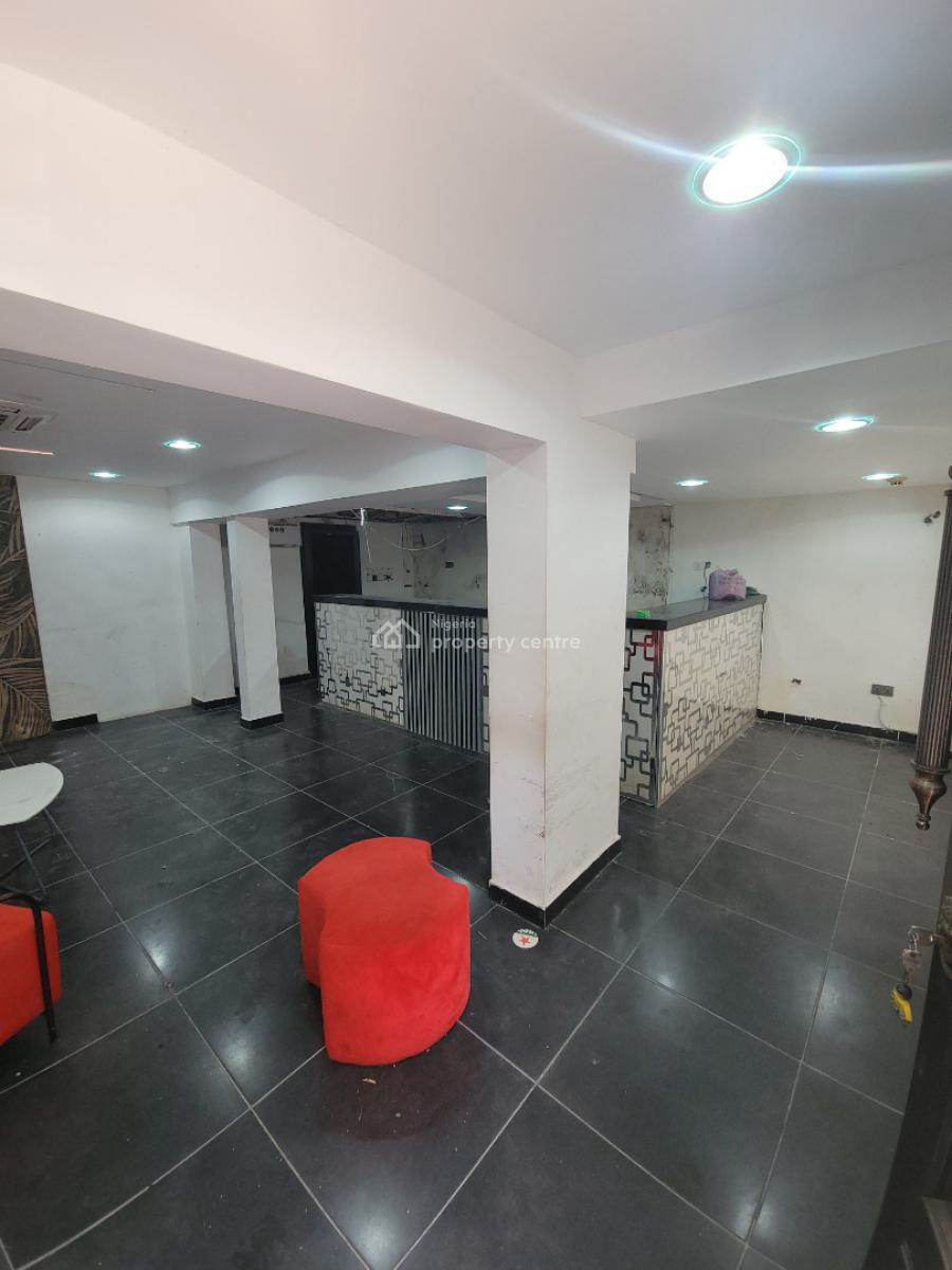 Commercial Property in Victoria Island Lagos, Victoria Island (vi), Lagos, Commercial Property for Rent