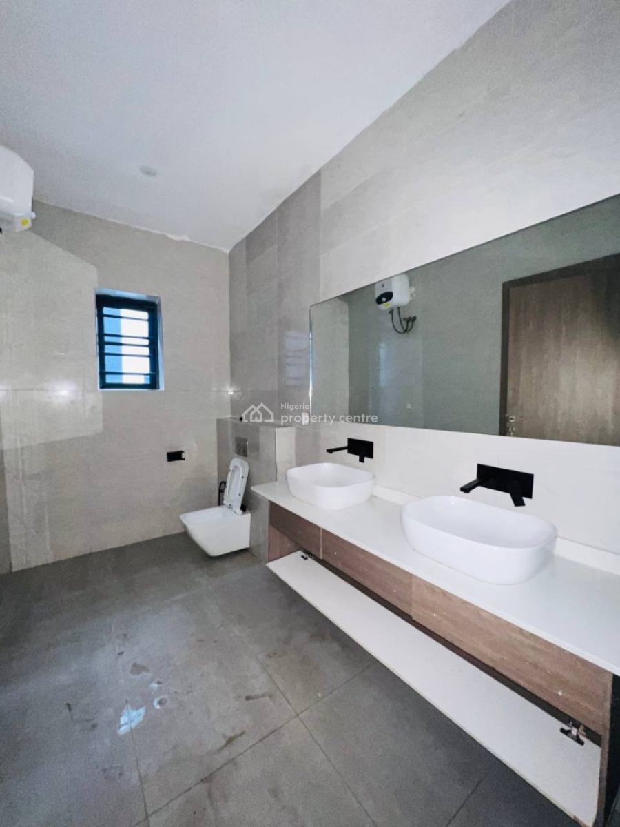 Luxury 2/3bedroom Apartment, Perfect Home for Airbnb/ Shortlet & Residential in Great Prime Estate, Lekki Phase 1, Lekki, Lagos, Block of Flats for Sale