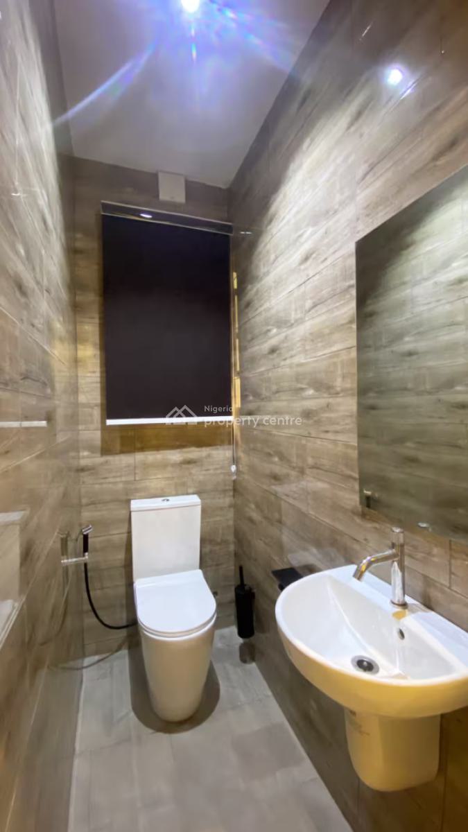 Leeboaas 2 Bedroom, Lekki Phase 1, Lekki, Lagos, Flat / Apartment Short Let