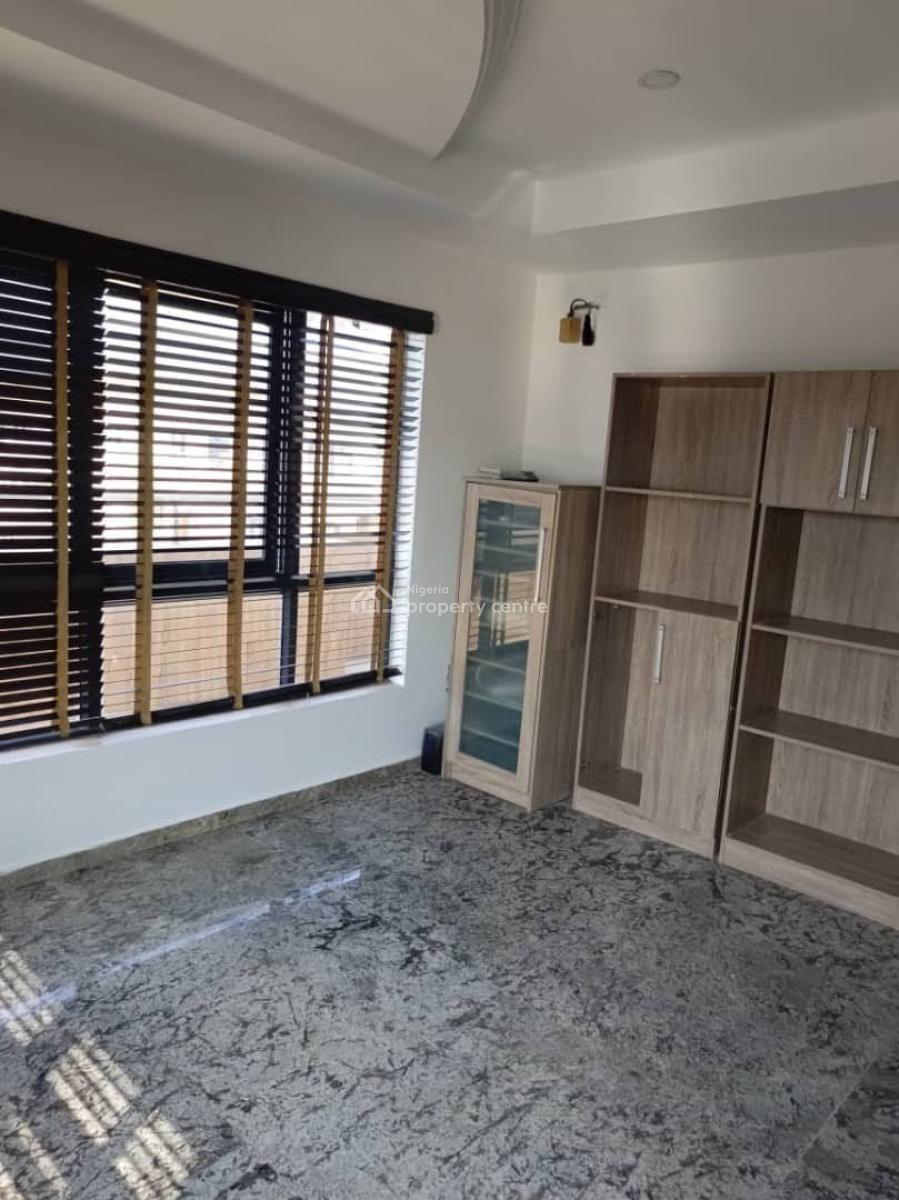 3bedroom Penthouse House with Bq in a Secured Estate, Oniru, Victoria Island (vi), Lagos, Flat / Apartment for Rent