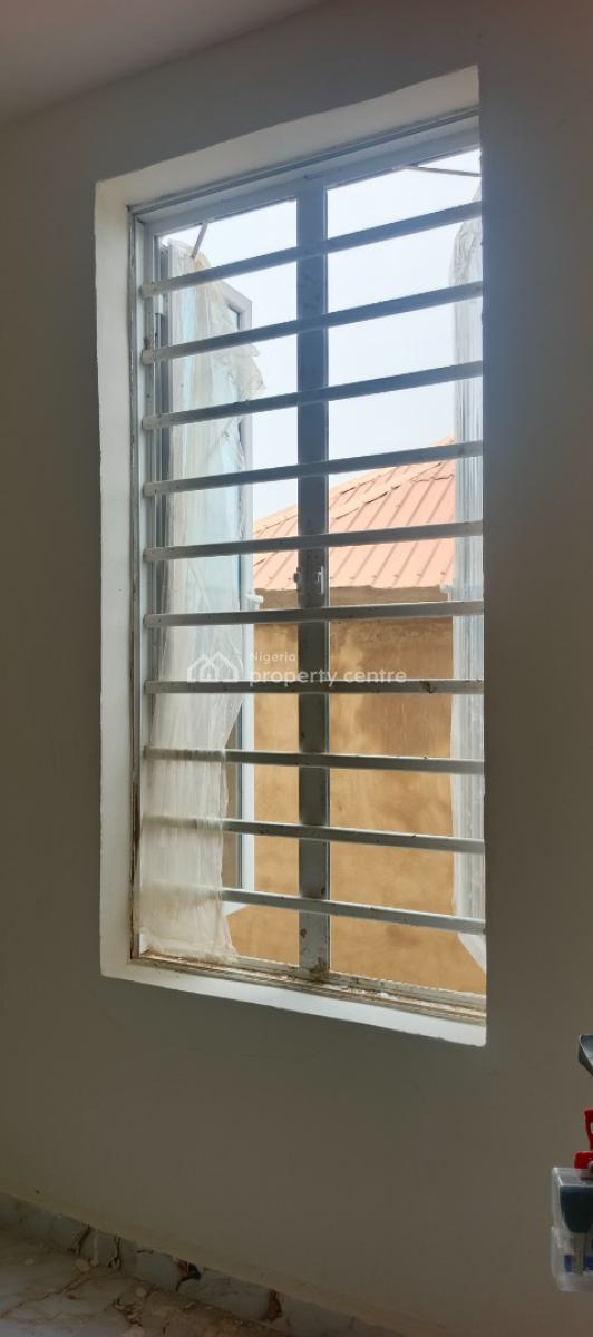 2bedrooms, Powerline Estate, Magboro, Ogun, Flat / Apartment for Rent