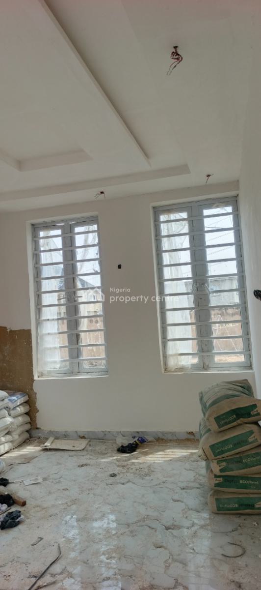 2bedrooms, Powerline Estate, Magboro, Ogun, Flat / Apartment for Rent