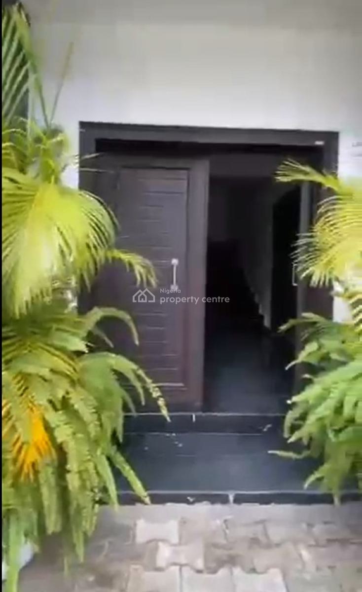 Newly Renovated 3-bedroom Ground-floor Apartment with Room Bq, Lekki Phase 1, Lekki, Lagos, Flat / Apartment for Rent