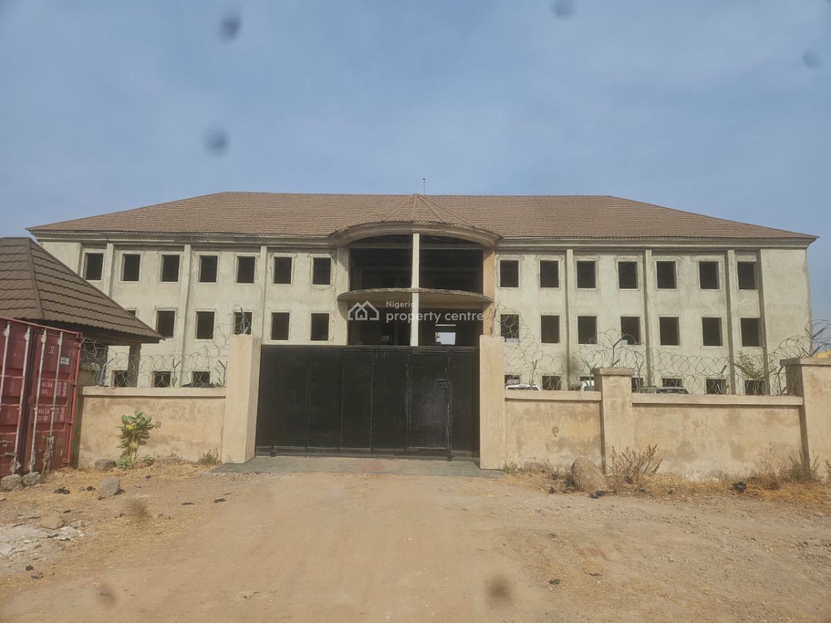 Brandnew Office Space, Along Airport Road Just After Dunamis Church, Lugbe District, Abuja, Office Space for Rent