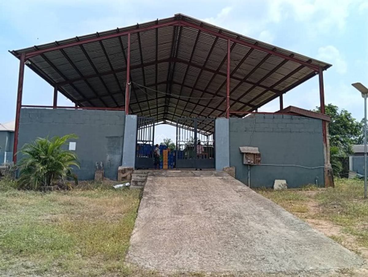 Functional Hotel, ,ilara-ilisan Road, Ilara Remo, Remo North, Ogun, Hotel / Guest House for Sale