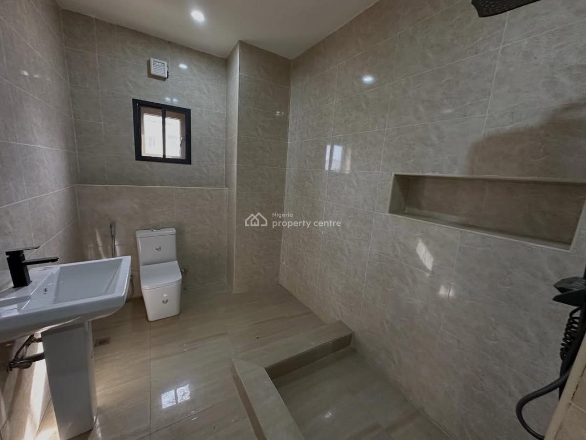 Cozy 4bedroom Terrace Duplex with 2 Living Room and a Bq, Jahi, Abuja, Terraced Duplex for Sale