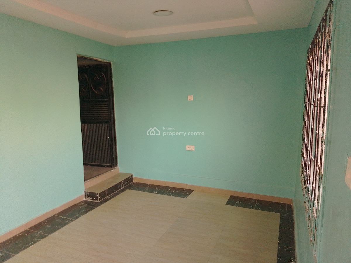 Standard 2 Bedroom Flat, Old Redeemed Church Street, Off Andrew Ighelli Street,, Fha (f.h.a), Lugbe District, Abuja, Flat / Apartment for Rent