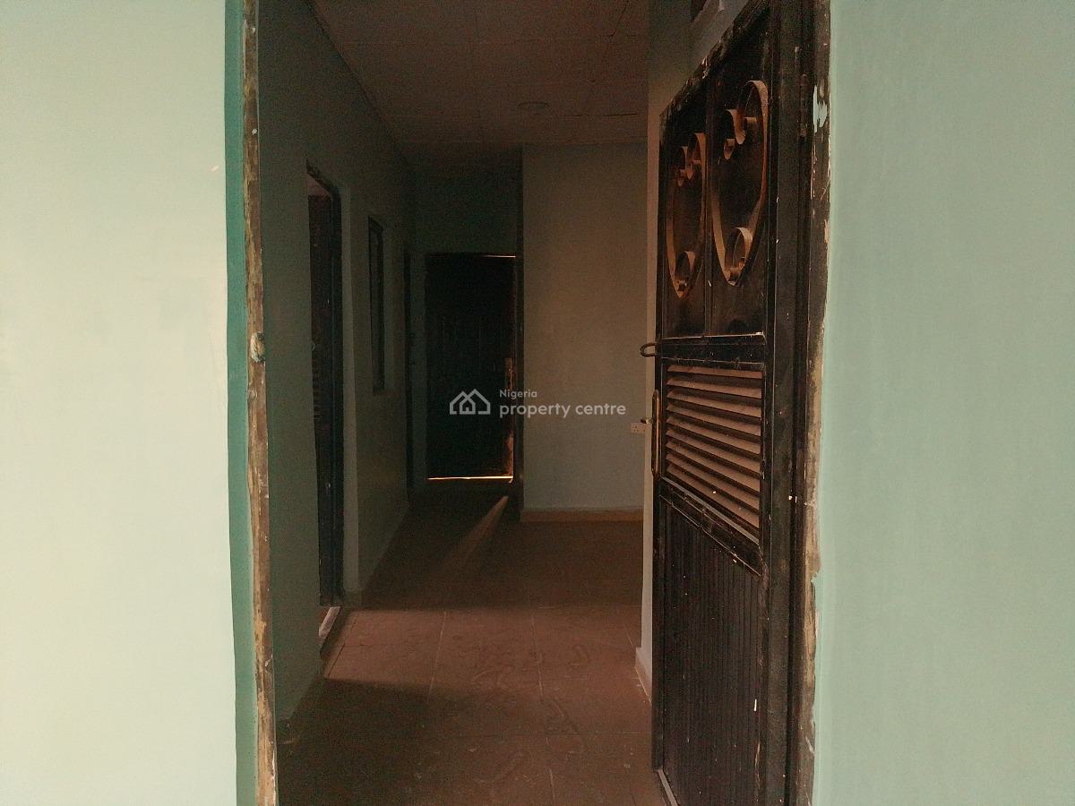 Standard 2 Bedroom Flat, Old Redeemed Church Street, Off Andrew Ighelli Street,, Fha (f.h.a), Lugbe District, Abuja, Flat / Apartment for Rent