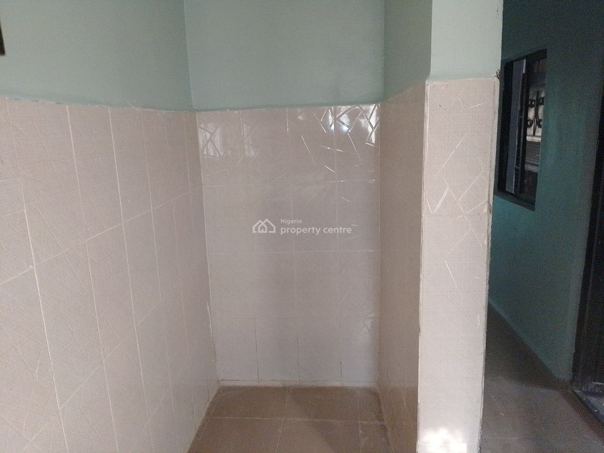 Standard 2 Bedroom Flat, Old Redeemed Church Street, Off Andrew Ighelli Street,, Fha (f.h.a), Lugbe District, Abuja, Flat / Apartment for Rent