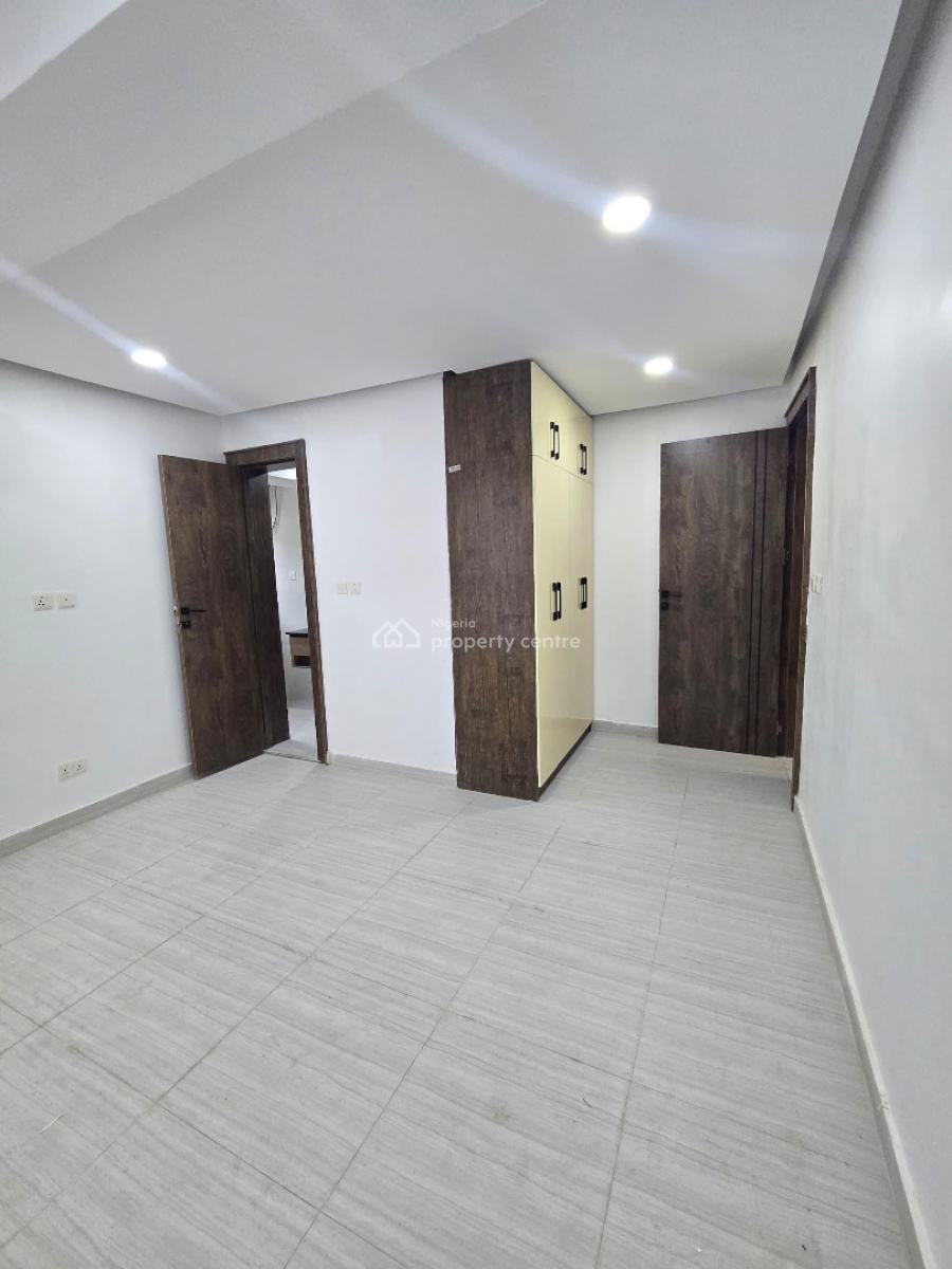 Modern and Well-finished 2 Bedroom Apartment Situated in a Serene Axis, Ikate, Lekki, Lagos, Flat / Apartment for Sale