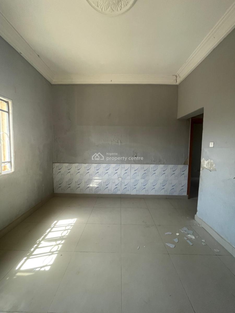 Cool 2 Bedroom Flat in a Serene and Secured Location, Yellow Gate Arc, Dawaki, Gwarinpa, Abuja, Flat / Apartment for Rent