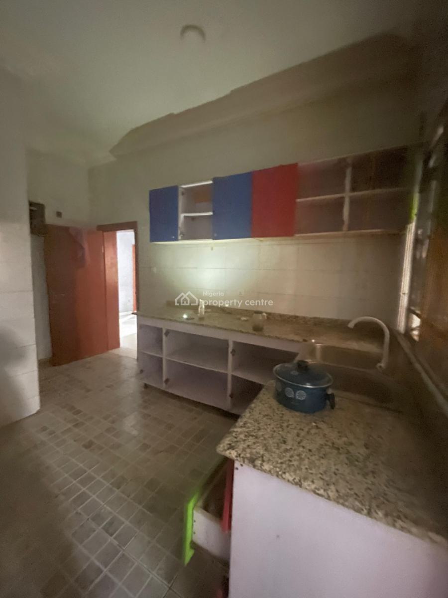 Cool 2 Bedroom Flat in a Serene and Secured Location, Yellow Gate Arc, Dawaki, Gwarinpa, Abuja, Flat / Apartment for Rent