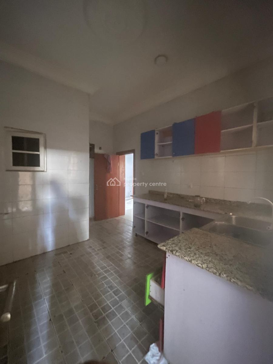 Cool 2 Bedroom Flat in a Serene and Secured Location, Yellow Gate Arc, Dawaki, Gwarinpa, Abuja, Flat / Apartment for Rent