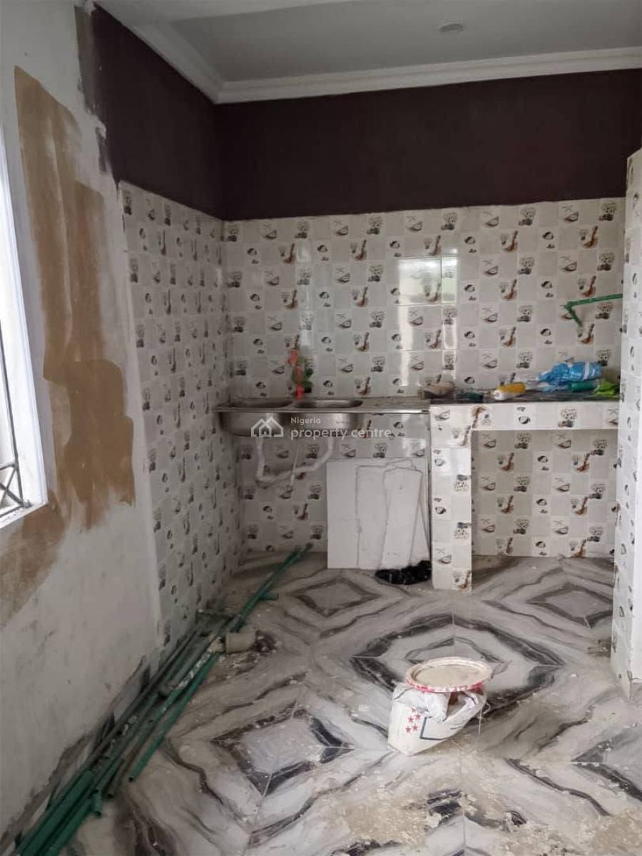 a Standard Room and Parlor Pop, Idafa, Maya, Ikorodu, Lagos, Flat / Apartment for Rent