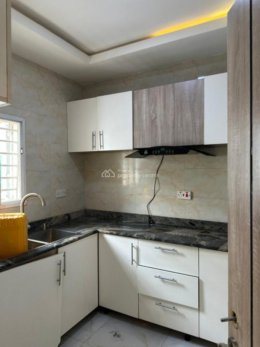 Beautifully Finished 3 Bedroom Flat Serviced Apartment, Cyberville Estate, Ikate Elegushi, Lekki, Lagos, Flat / Apartment for Rent