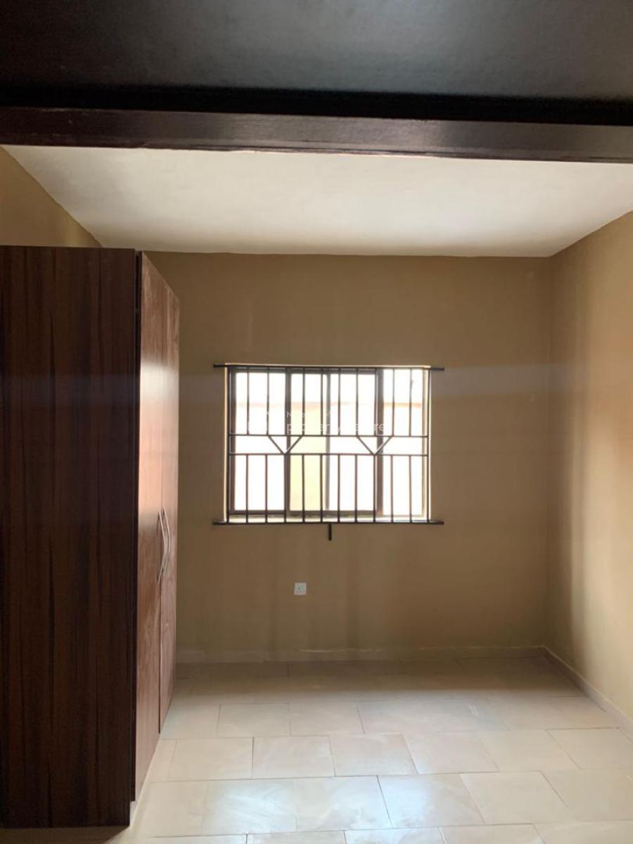 Very Spacious Clean, Beautiful 3 Bedroom Flat All Room Ensuit with War, a Very Serene Environment of Omole Phase 2, Omole Phase 2, Ikeja, Lagos, Flat / Apartment for Rent