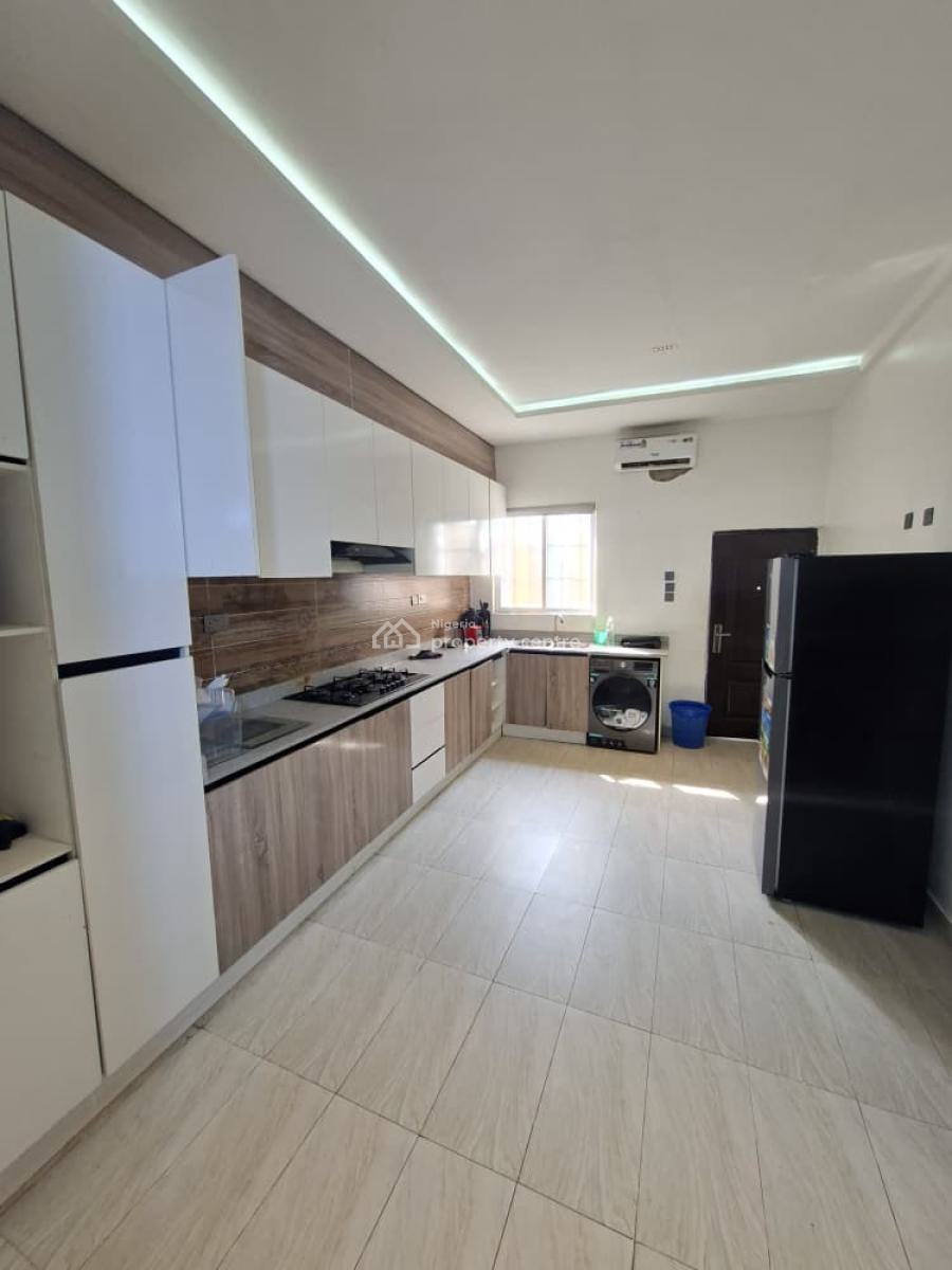 Luxury Well Furnished 3bedroom Maisonette, Meadow Hall Way, Ikate Lekki Lagos, Lekki, Lagos, Flat / Apartment for Rent
