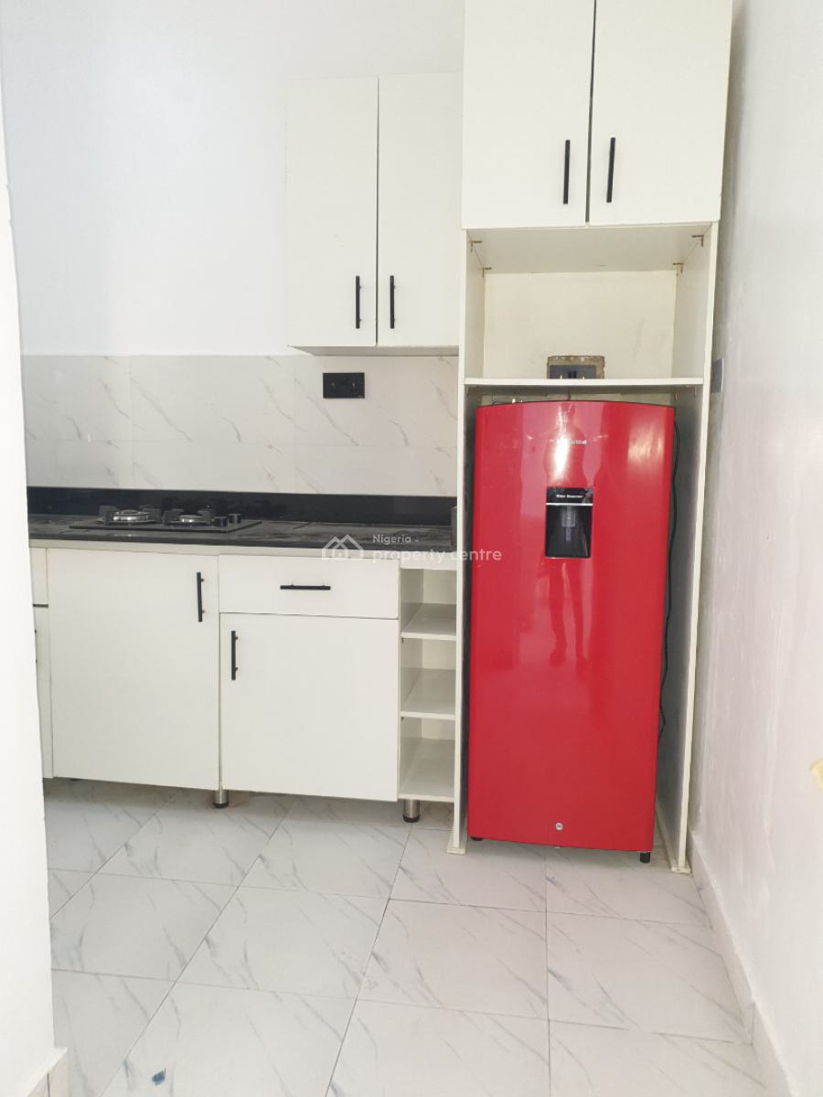 Spacious Service Miniflat, Off Spg Road Ologolo, Lekki, Lagos, Mini Flat (room and Parlour) for Rent