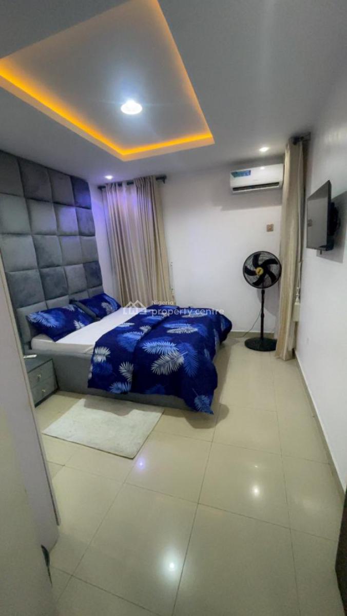 Distress 3bedroom Terrece Duplex with Premium Finishing, Lekki Phase 2, Lekki, Lagos, Terraced Duplex for Sale