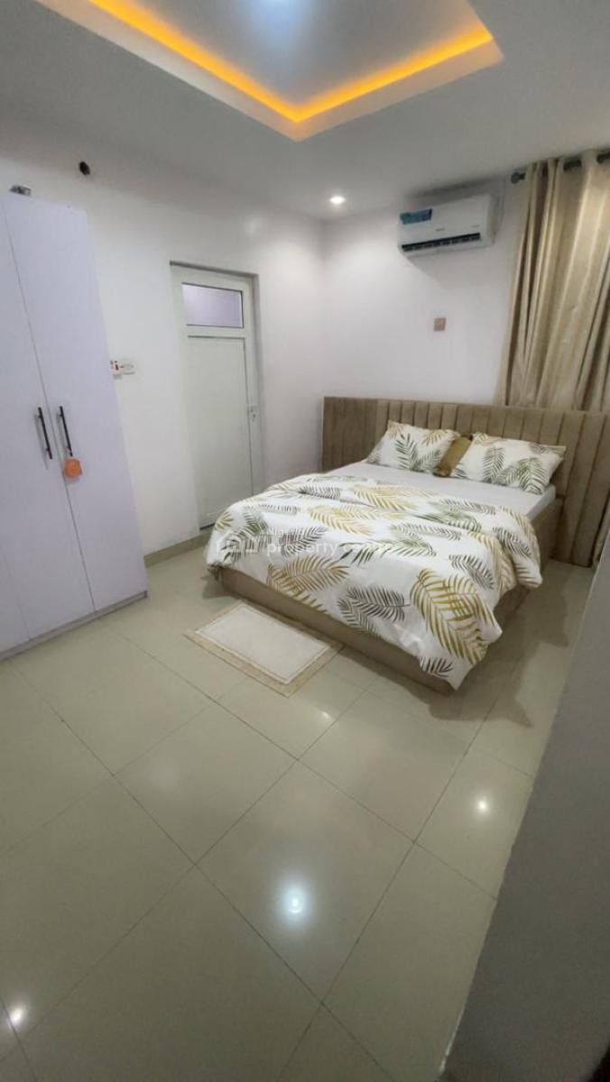 Distress 3bedroom Terrece Duplex with Premium Finishing, Lekki Phase 2, Lekki, Lagos, Terraced Duplex for Sale