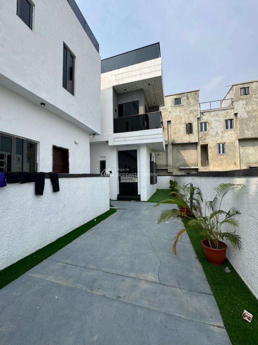 5 Bedroom Fully Detached Duplex with a Bq, Ologolo, Lekki, Lagos, Detached Duplex for Rent